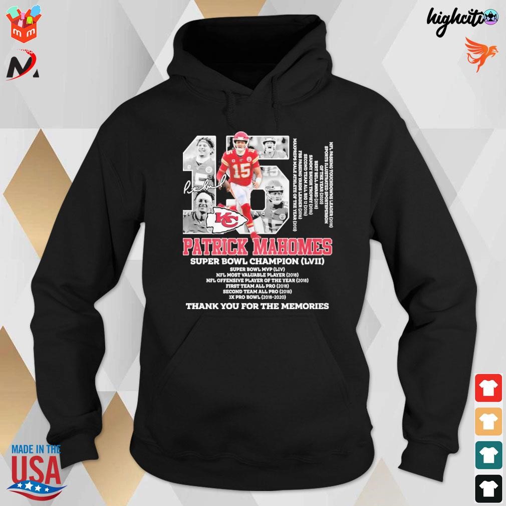 15 Patrick Mahomes 15 signature super bowl champion thank you for the memories hoodie.jpg